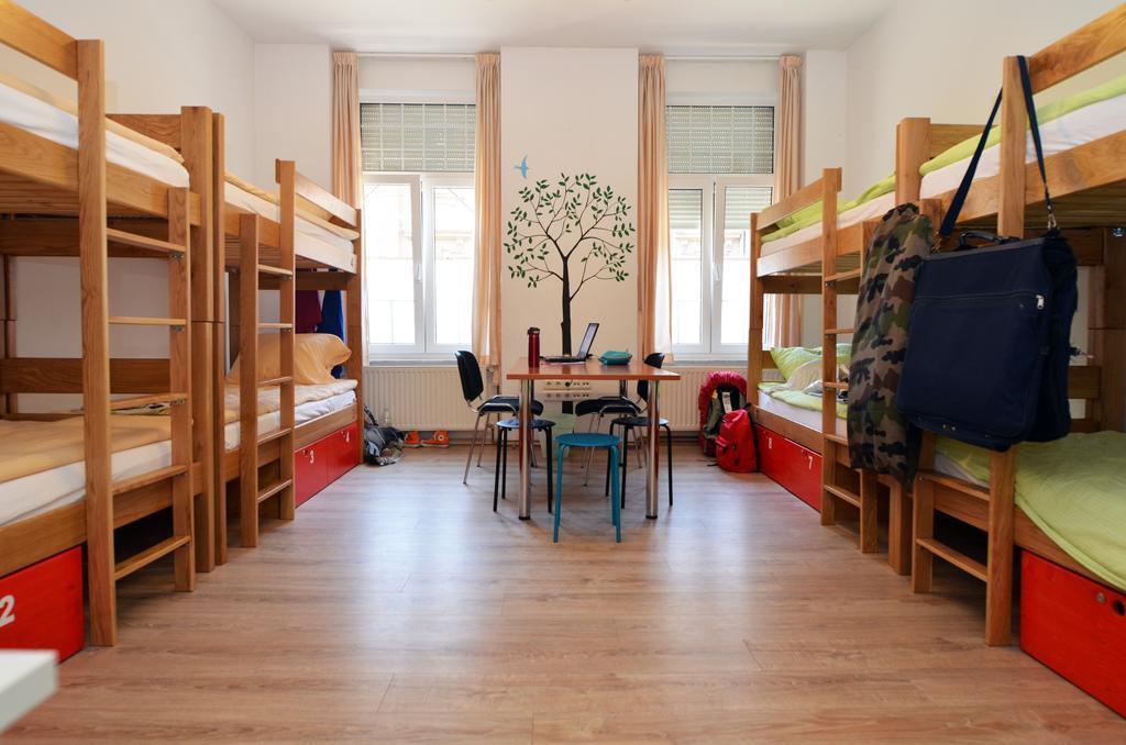 Hostel Temza Zagreb Oda fotoğraf